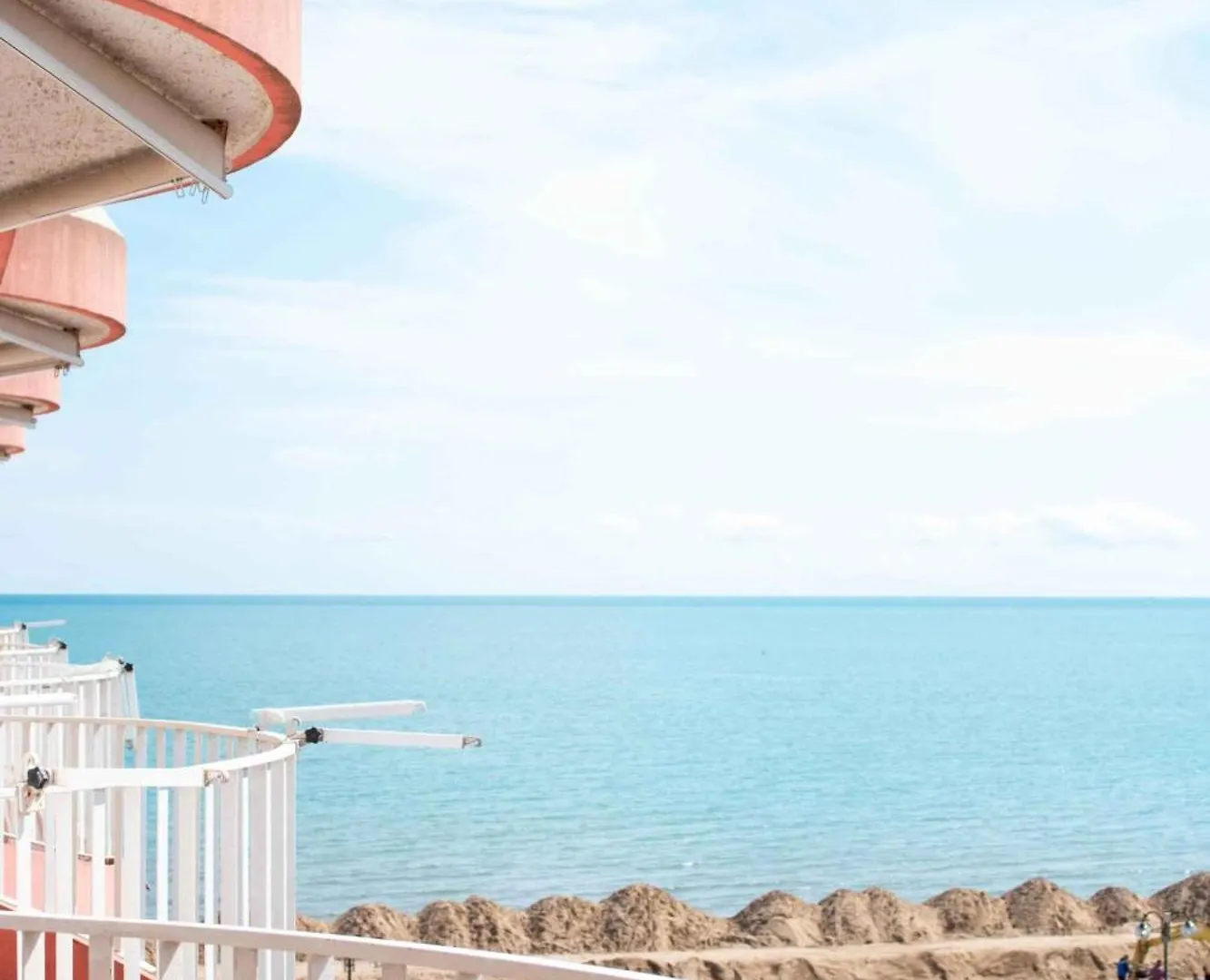 Apartment In Lido Di Jesolo 50787